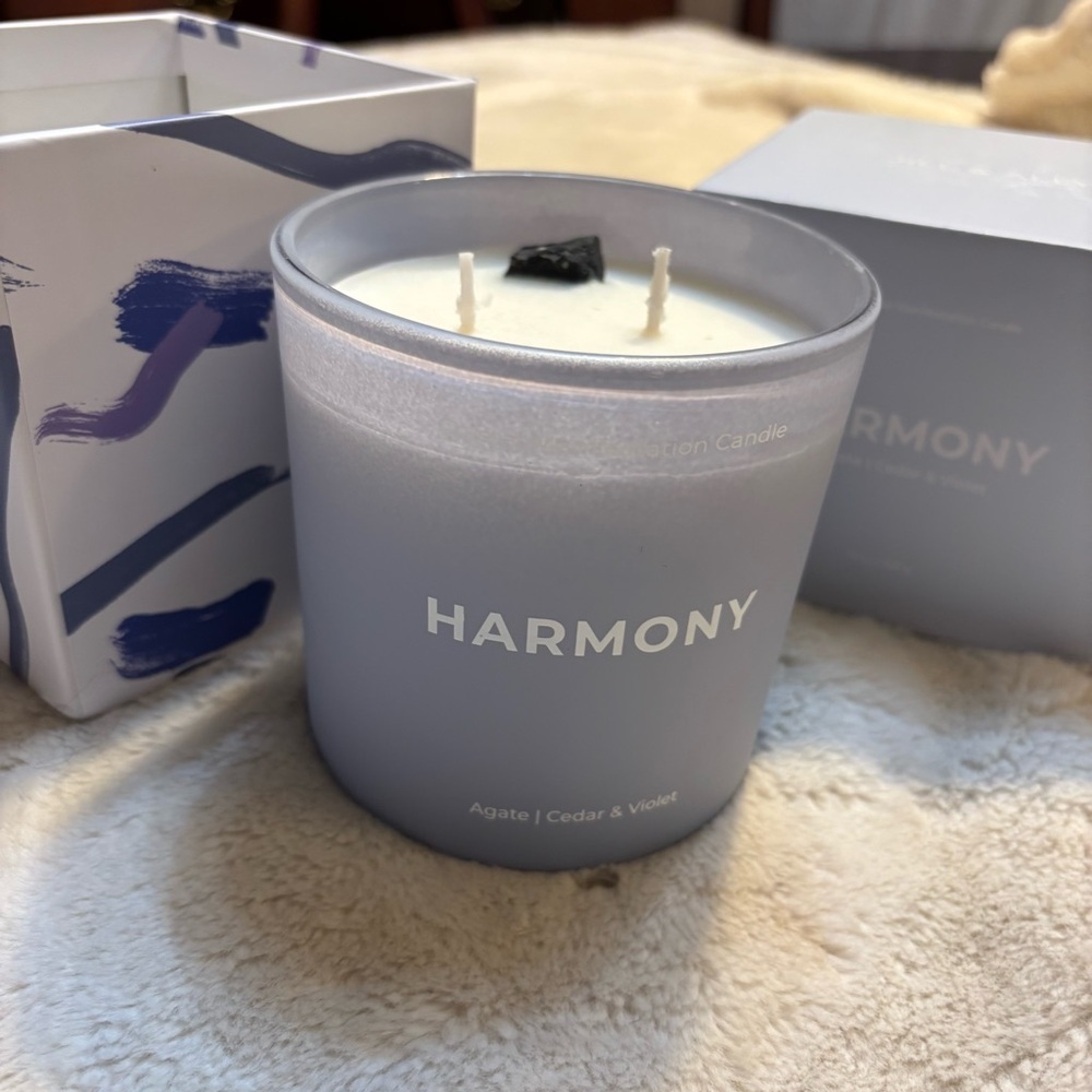 NEW Jill & Ally Harmony Candle Agate Crystal Manifestation Cedar Violet Scented - Picture 9 of 16
